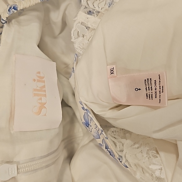 💕SELKIE💕 The Bed & Breakfast Kiera Dress ~ Blue Floral Print XXL - Picture 16 of 16